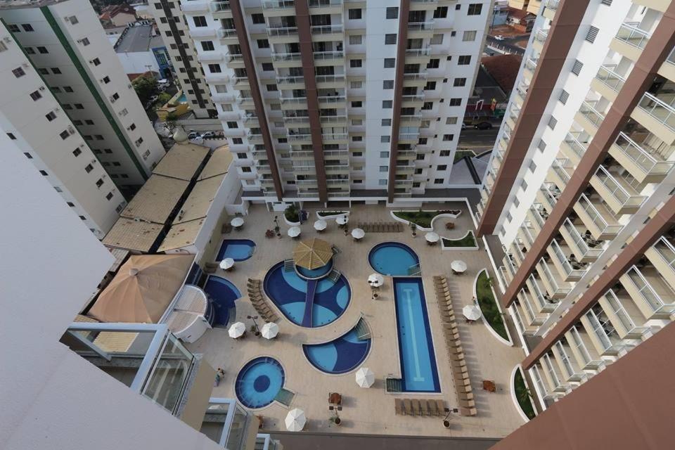 Casa da Madeira Caldas Novas Exterior foto